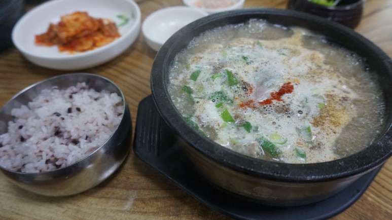 장원순대국 식당 국밥 사진