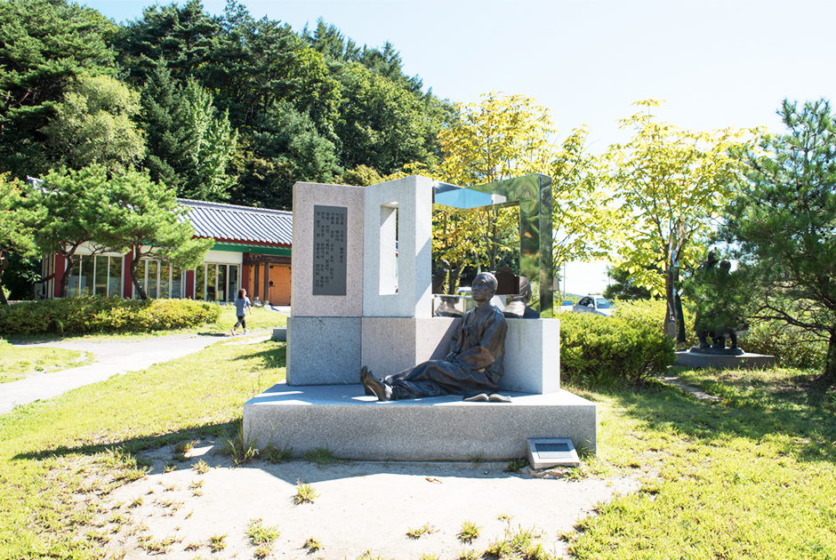 박달재 동상2