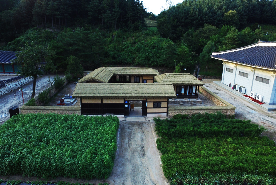 전시관 외부 사진