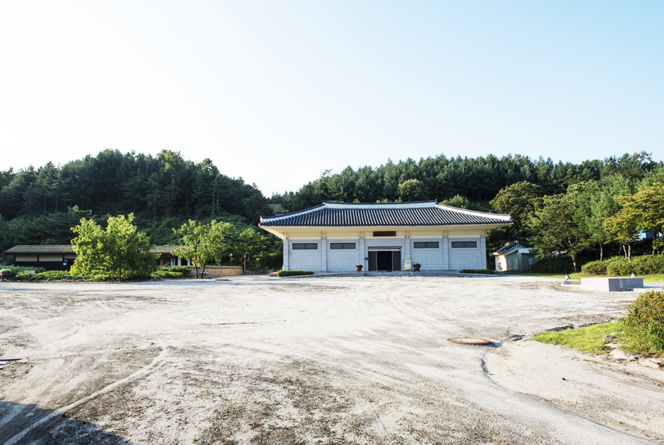 전시관 외관 사진