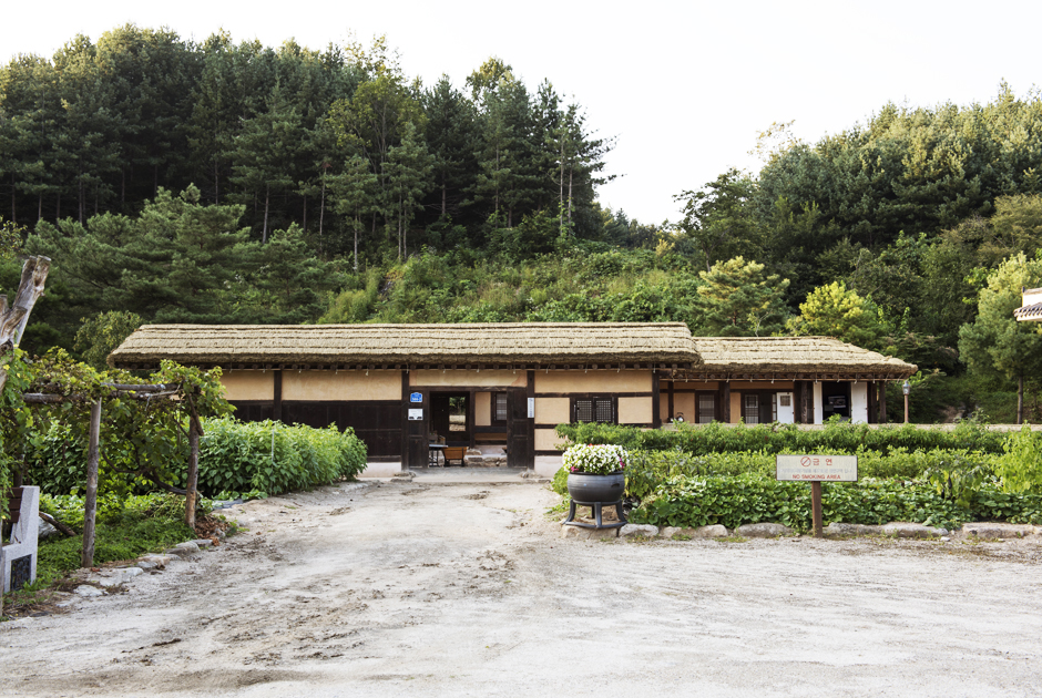 전시관 외부 사진1