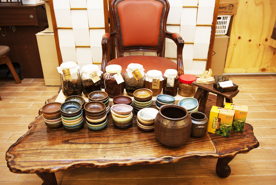 이연순 사랑식 도자기 사진