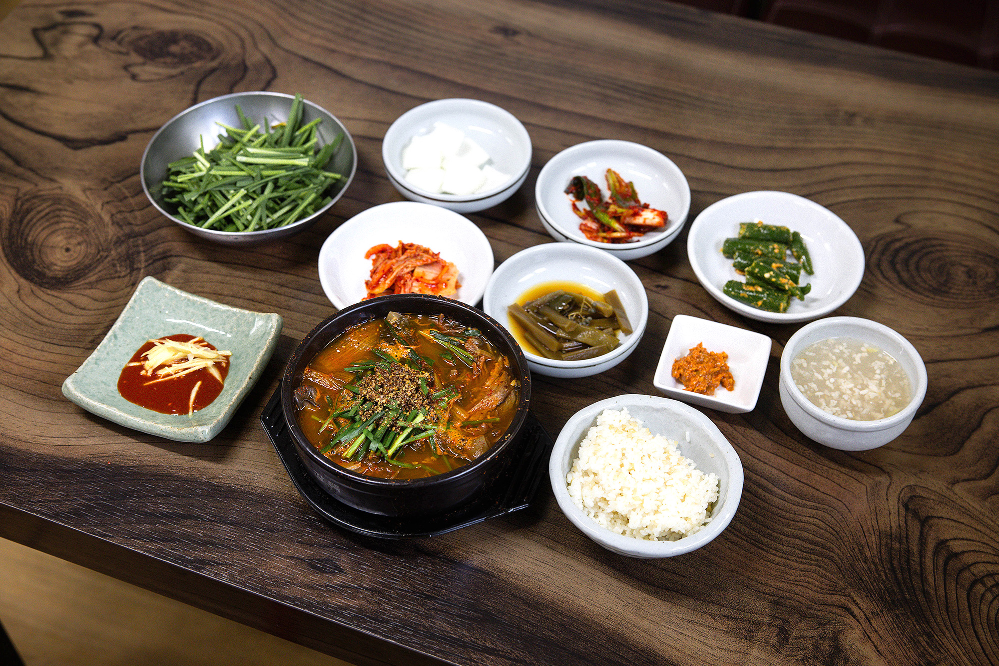  역전 오거리염소탕